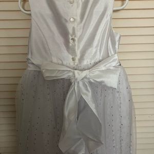 David's Bridal Flower Girl Dress Size 4